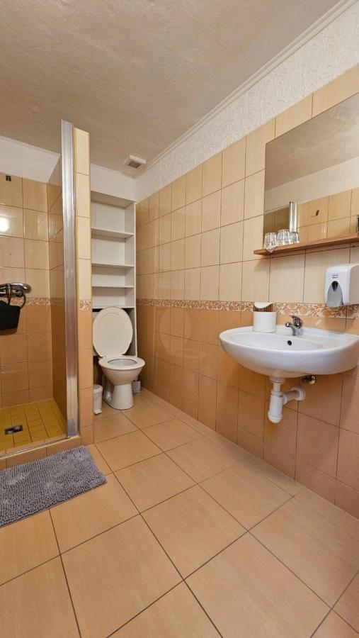 Zamecky Penzion Rotunda Břeclav Buitenkant foto